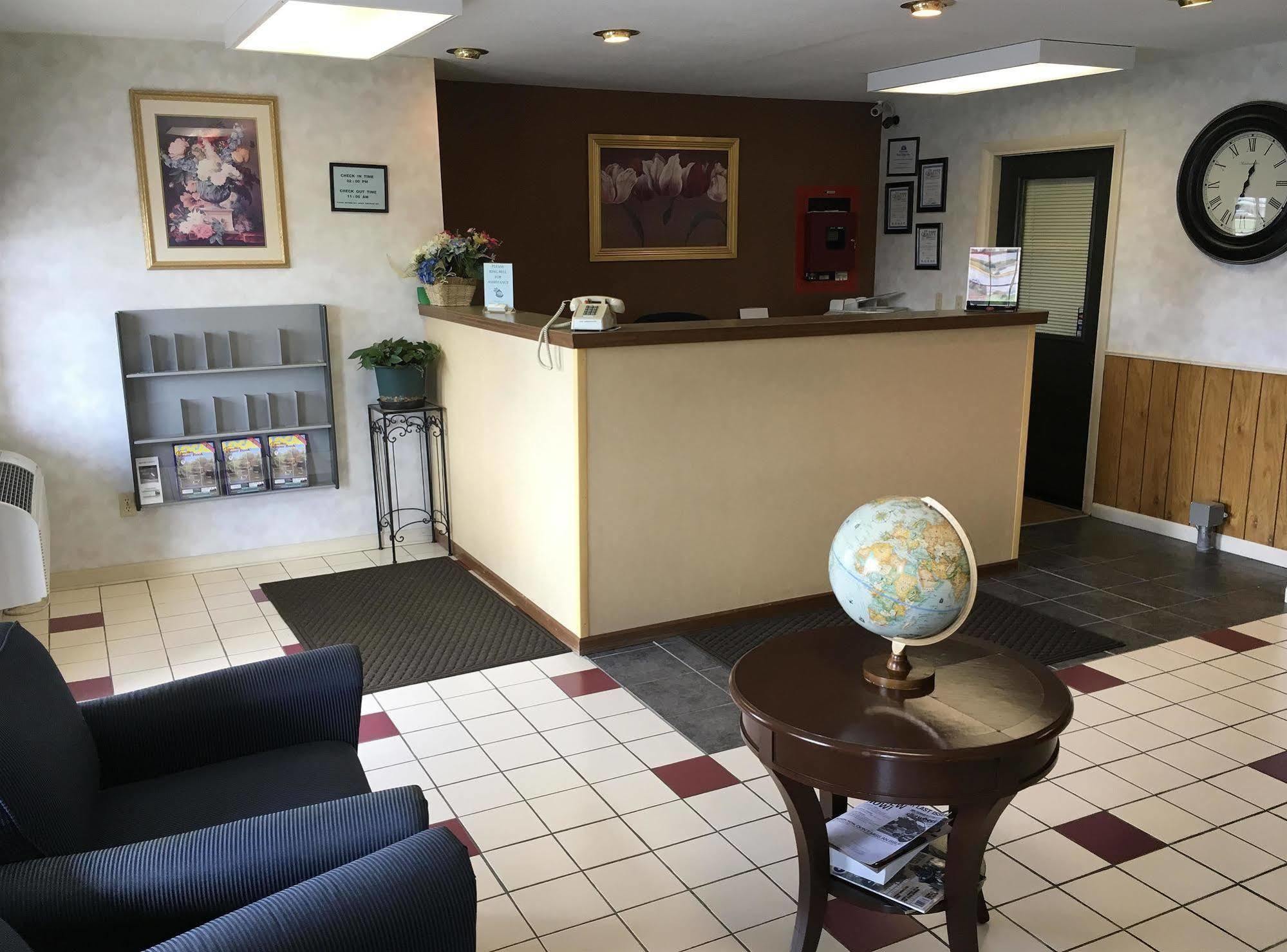 アメリカズ ベスト バリュー イン デケーター In Decatur エクステリア 写真
